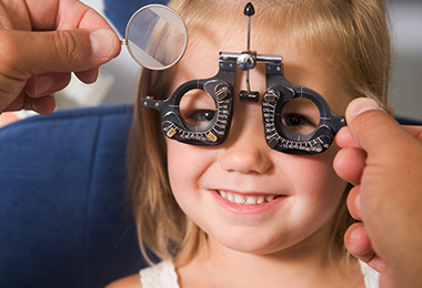 pediatric-eye-exam